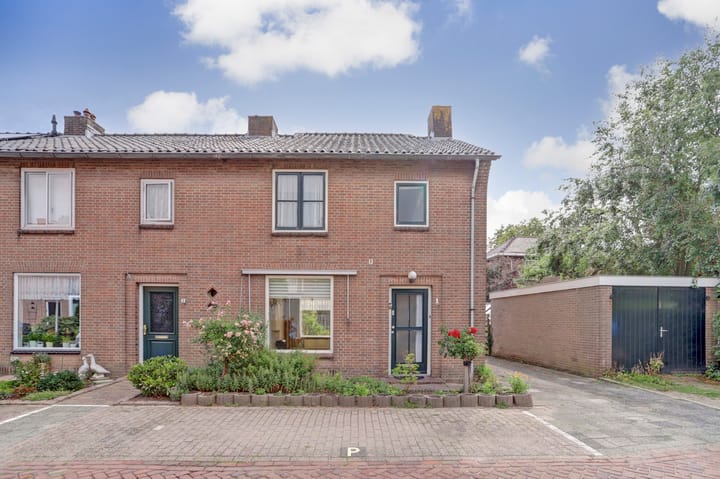 Zederikstraat 1 in Vianen