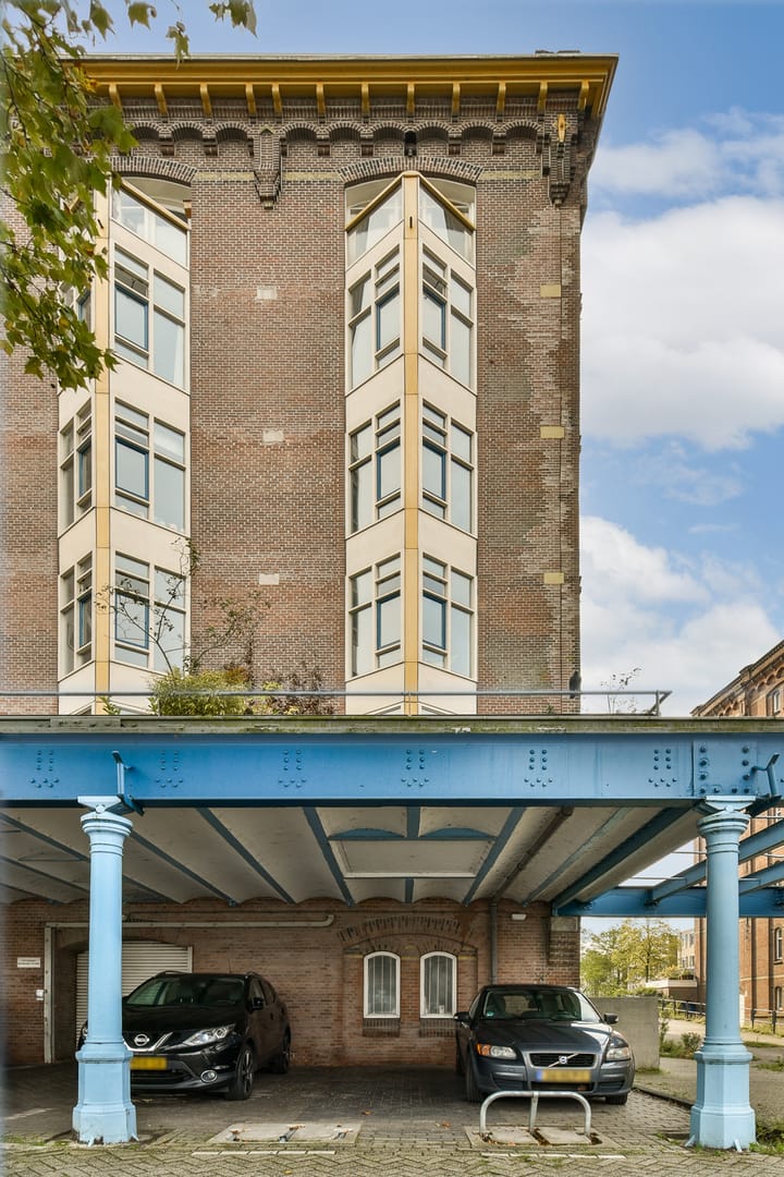 Zeeburgerkade 452 in Amsterdam