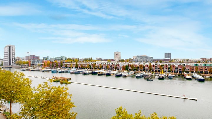 Zeeburgerkade 700 in Amsterdam foto