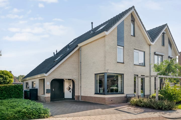 Zeegravensingel 6 in IJsselmuiden