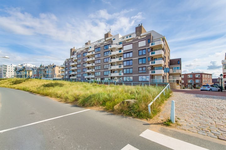 Zeekant 48C in 's-Gravenhage