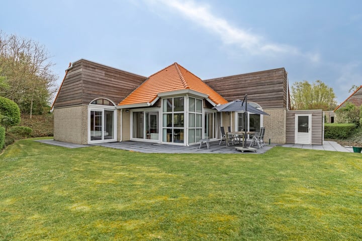 Zeekoet 13 in Zoutelande