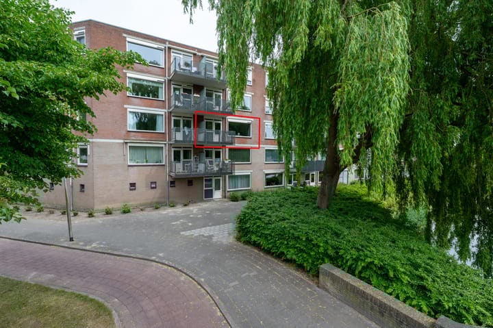 Zeelandiahoeve 227 in Amstelveen