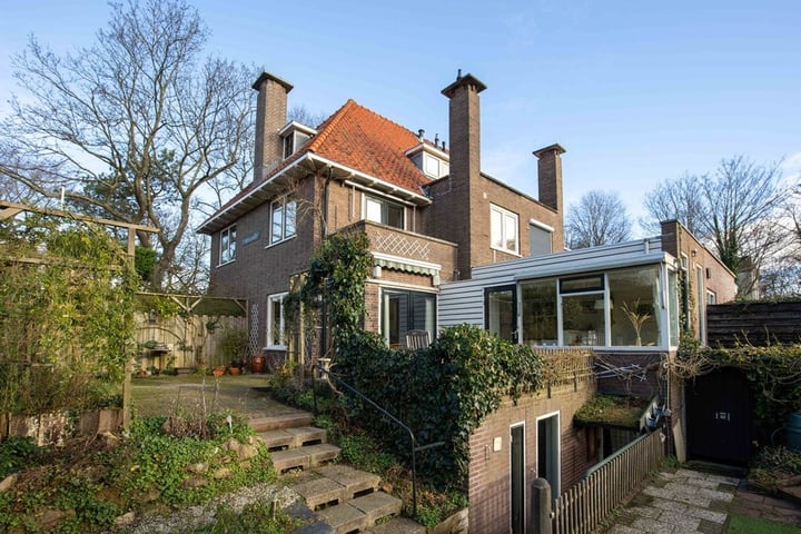 Photo of property Zeeweg 119, Katwijk