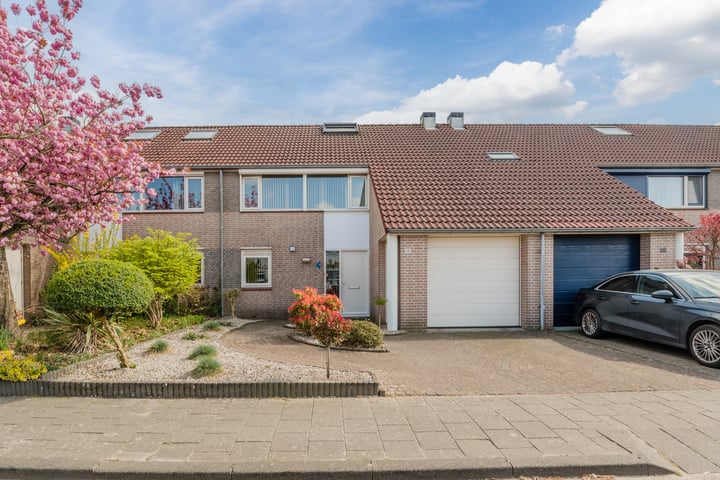 Zeislaan 18 in Oosterhout