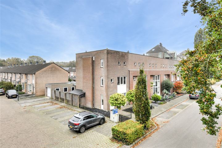 Zeislaan 21 in Oosterhout