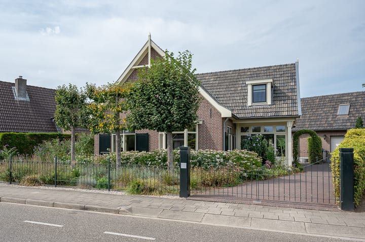 Photo of property Zelhemseweg 12, Hengelo (Gld)