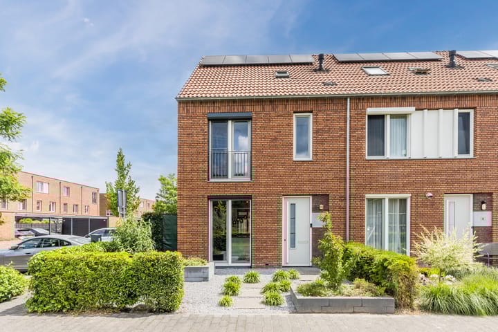 Zenderenstraat 2 in Tilburg foto