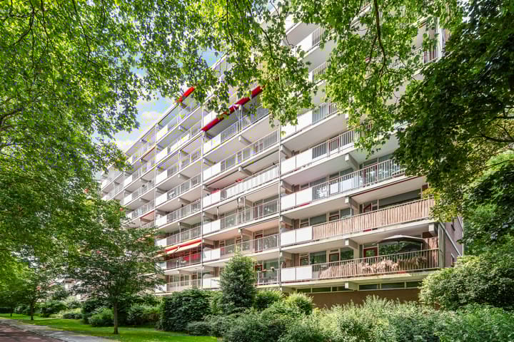 Photo of property Zernikeplaats 8, Rotterdam