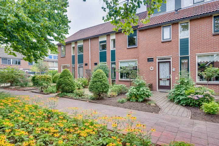 Zernikeplein 12 in Lochem