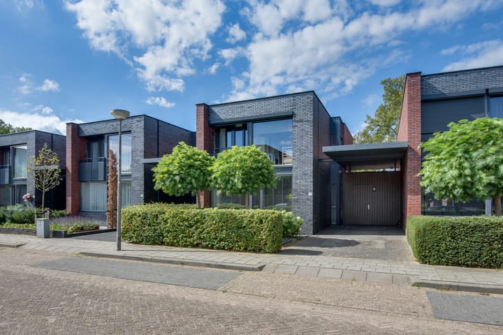 Zesde Donk 70 in 's-Hertogenbosch