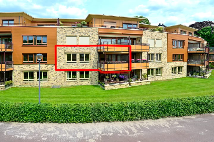 Photo of property Zeshoven 19, Hilversum