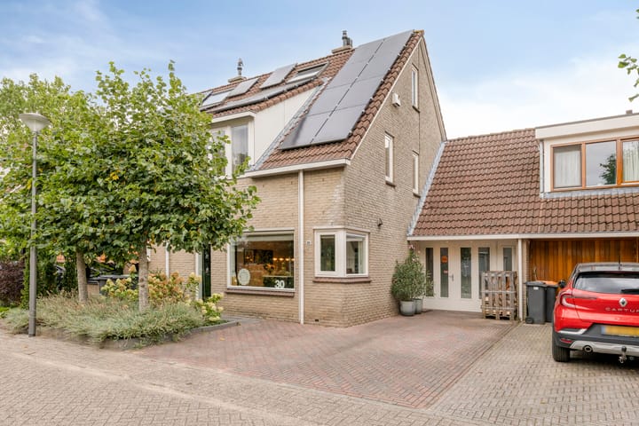 Zevenblad 30 in Borne