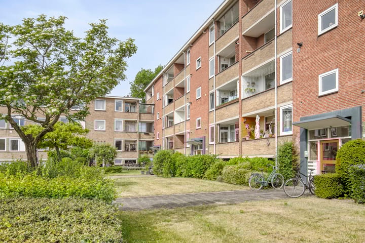 Photo of property Zeverijnstraat 69, Hilversum