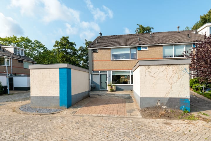 Zichtweg 183 in Nieuw-Vennep