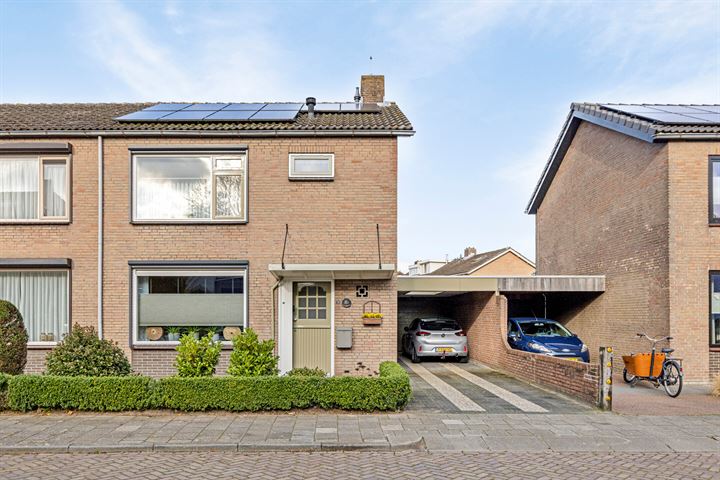 Zijlbergsestraat 21 in Made