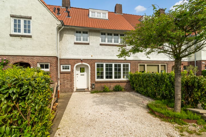 Zijllaan 27 in Wassenaar
