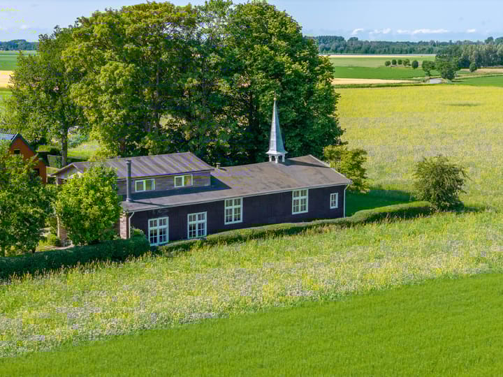 Photo of property Zijlvestweg 2, Schouwerzijl