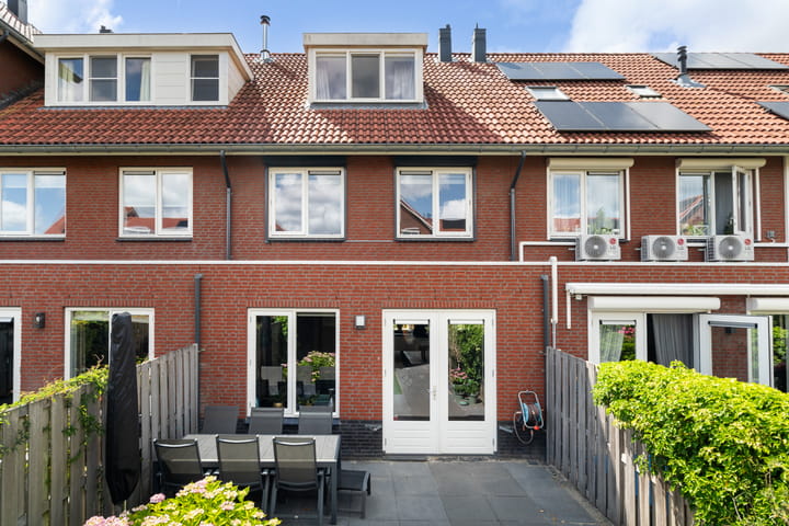 Zilvergloed 31 in Rhoon
