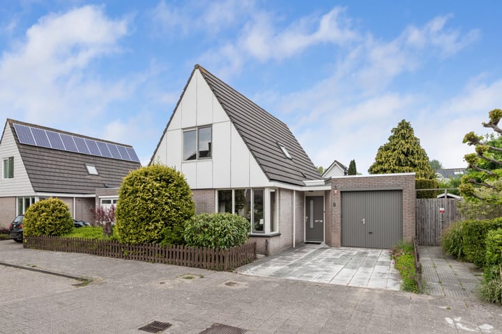 Photo of property Zilvermeeuwstraat 5, Alkmaar