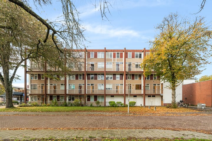 Zilverschoonplein 32 in Zaandam