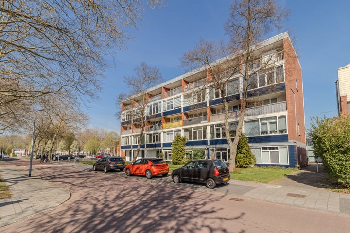 Zilverschoonplein 7 in Zaandam