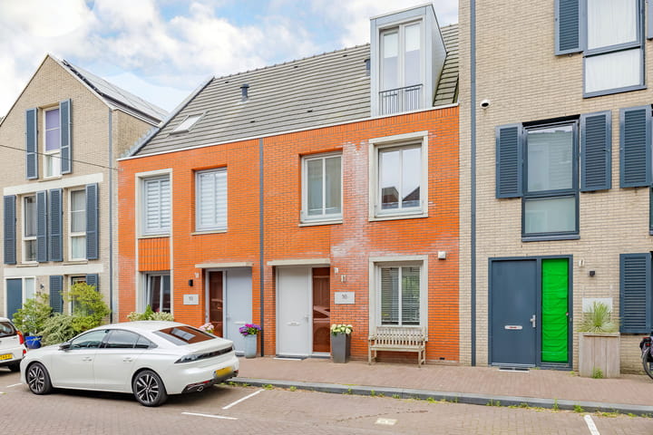 Zilverstein 16 in Oegstgeest