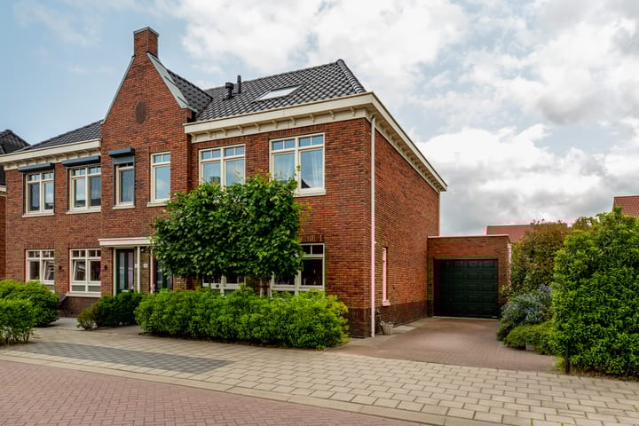 Zilvervloot 44 in Rhoon