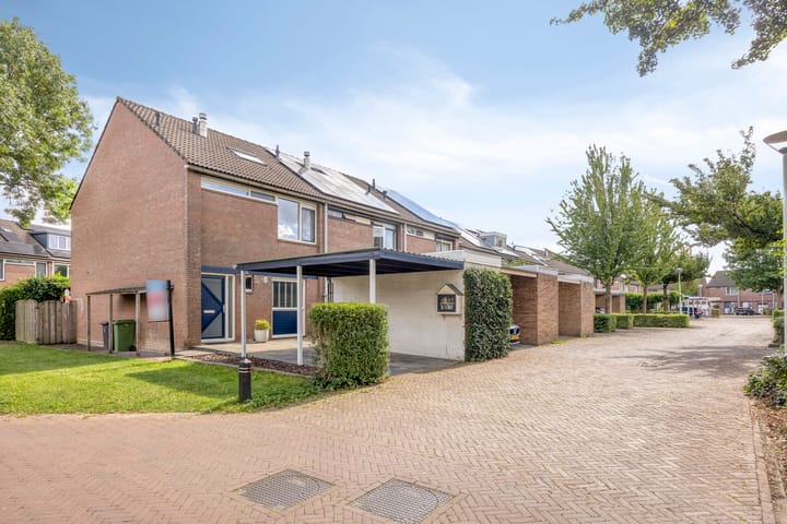 Zoetendaal 1 in Elst