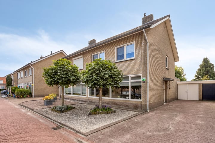 Zomerbloemstraat 6 in Someren