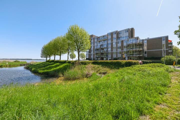 Zomerkade 54 in Huizen