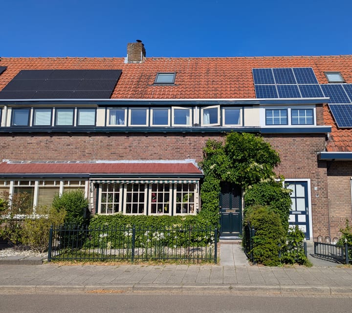 Zonnebloemstraat 12 in Goes