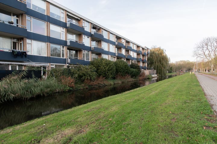 Photo of property Zonnebloemstraat 168, Zwijndrecht