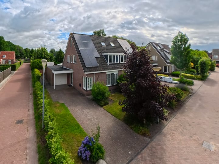 Zonnedauw 1 in Bovensmilde