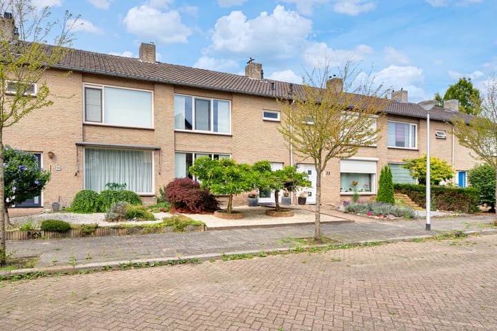 Zonnedauw 21 in Valkenswaard