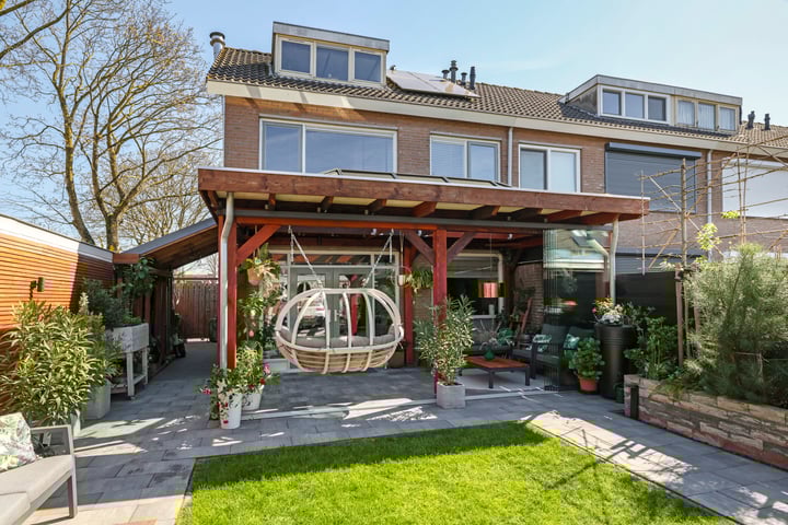 Photo of property Zonnekruidstraat 2, Heteren