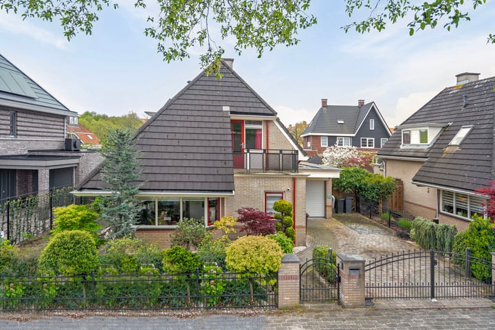 Photo of property Zonzijde 2, De Meern
