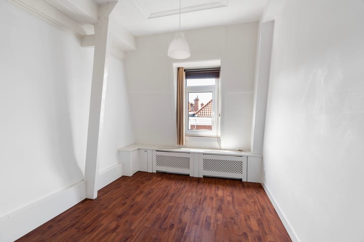 Zoutmanstraat 47F in 's-Gravenhage Foto