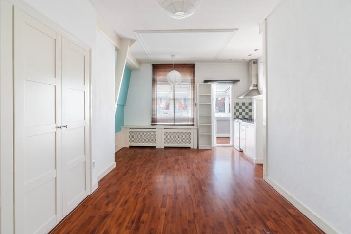 Zoutmanstraat 47G in 's-Gravenhage foto