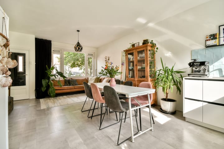 Zuid-Bevelandstraat 10 in Amsterdam