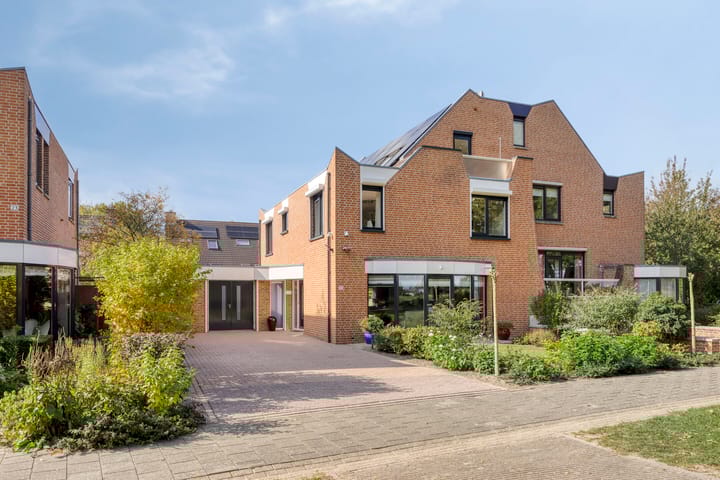 Zuid IJsseldijk 25 in IJsselstein