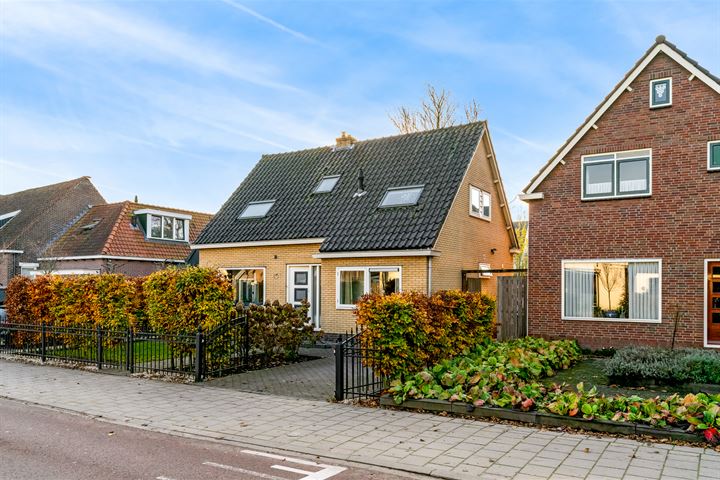 Zuideinde 46 in Oostzaan