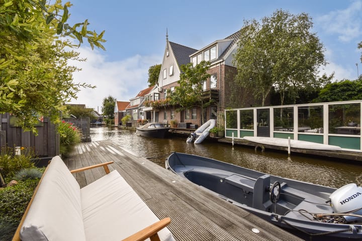 Zuideinde 53E in Westzaan