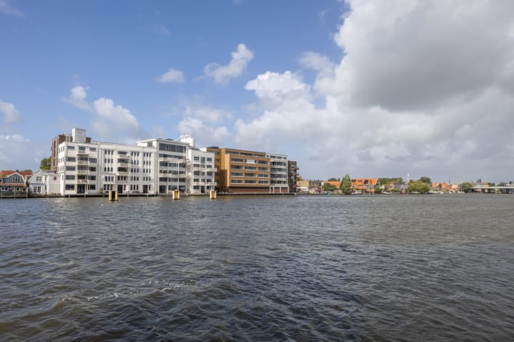 Zuideinde 80E in Koog aan de Zaan