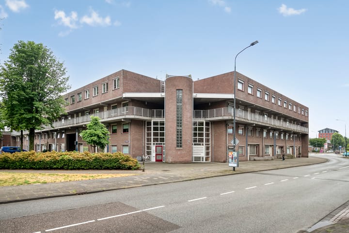Photo of property Zuidende 48, Helmond
