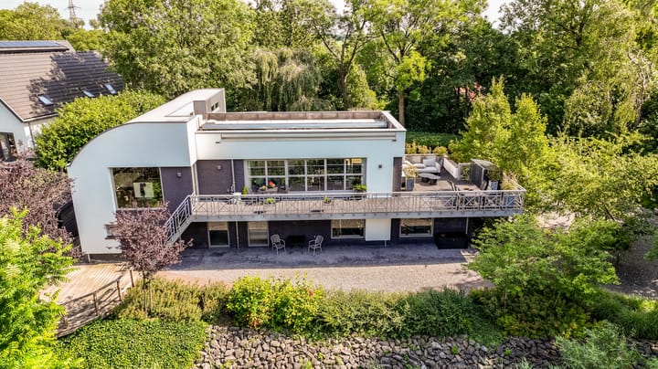 Photo of property Zuider IJsseldijk 12, Gouda