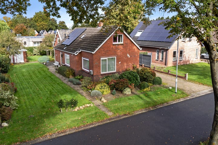 Zuiderdiep 419 in Nieuw-Buinen