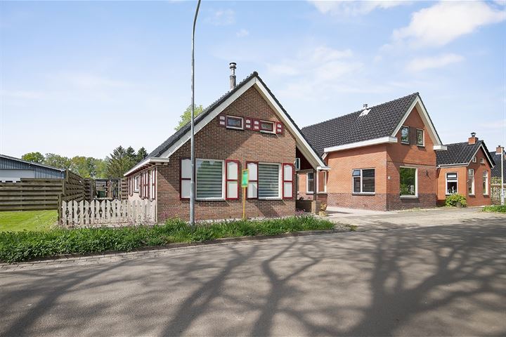 Zuiderdiep 99 in Nieuw-Buinen