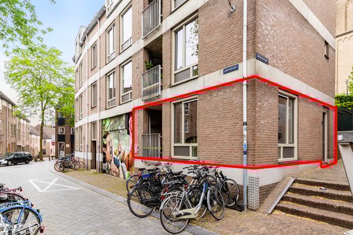 Zuiderkerktrappen 2 in Nijmegen