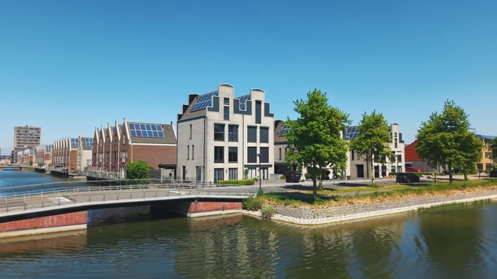 Zuiderlicht 135 in Heerhugowaard foto